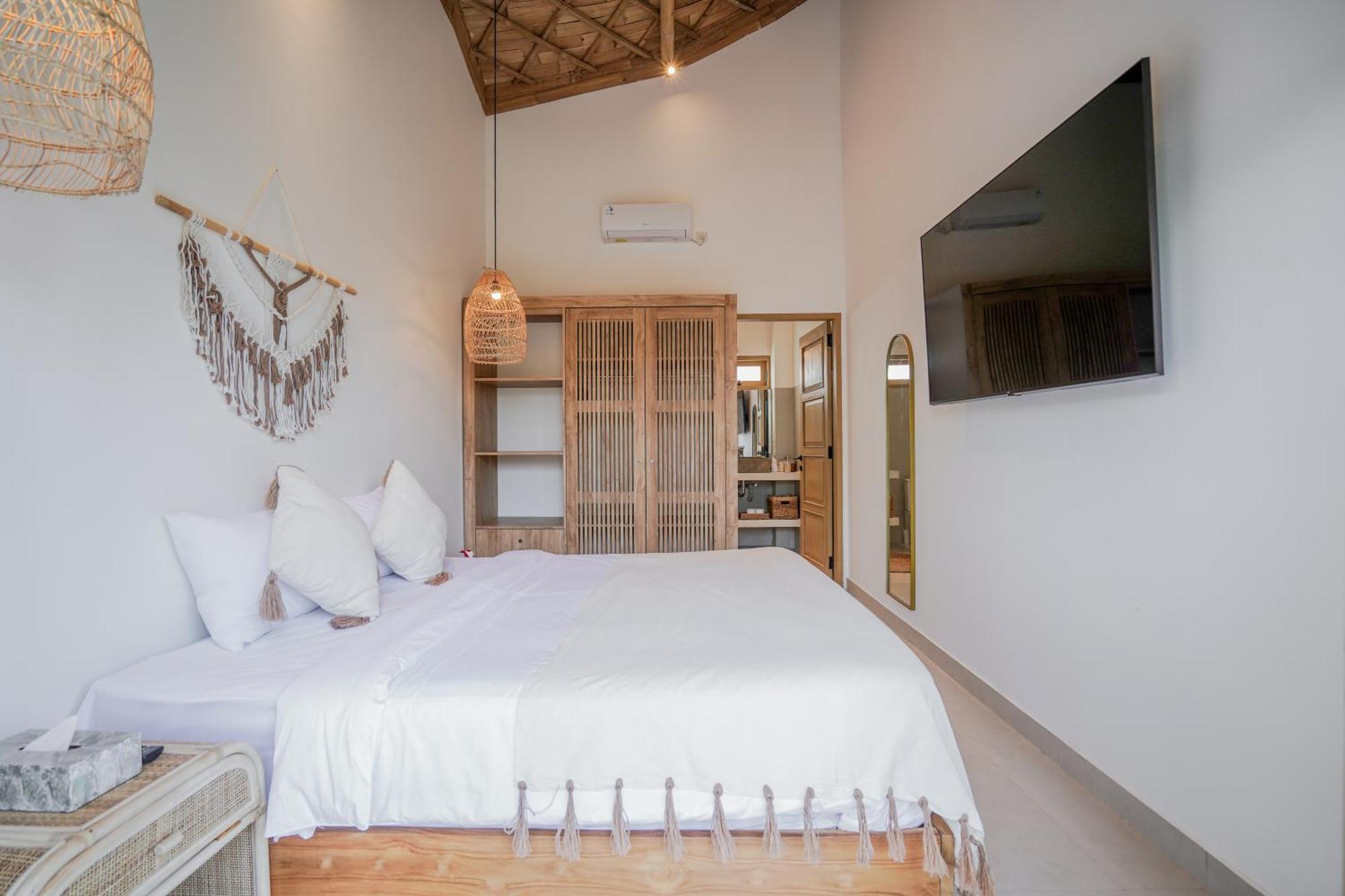 Villa Sunset Bamboo - 3Br Villa In Kerobokan Εξωτερικό φωτογραφία
