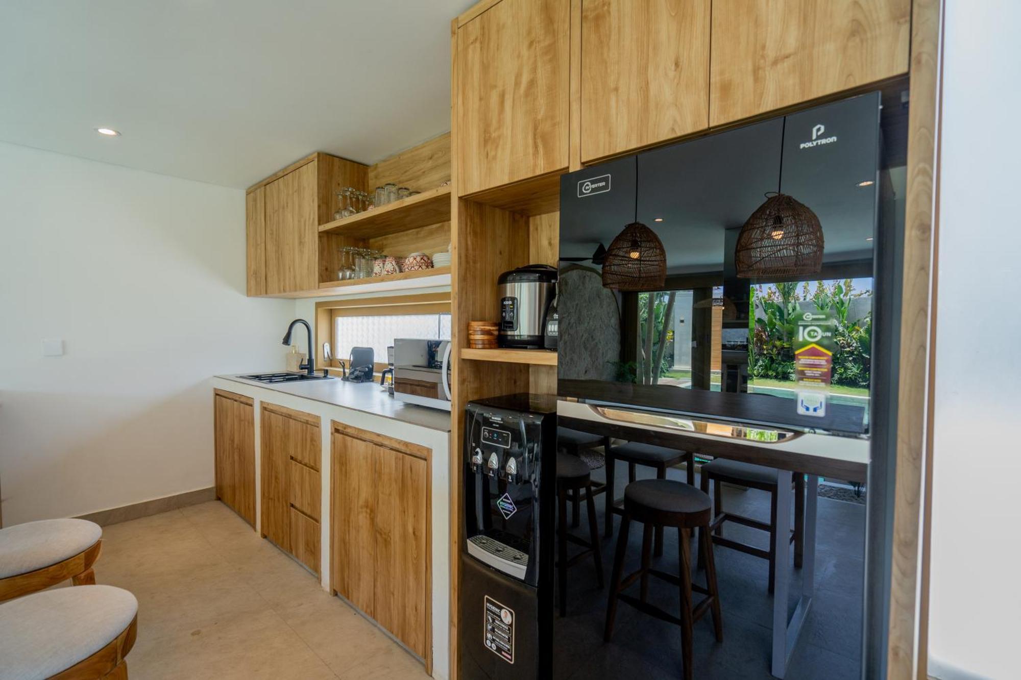 Villa Sunset Bamboo - 3Br Villa In Kerobokan Εξωτερικό φωτογραφία