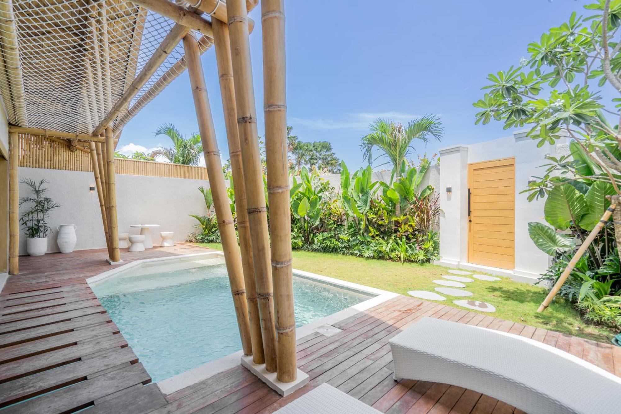 Villa Sunset Bamboo - 3Br Villa In Kerobokan Εξωτερικό φωτογραφία