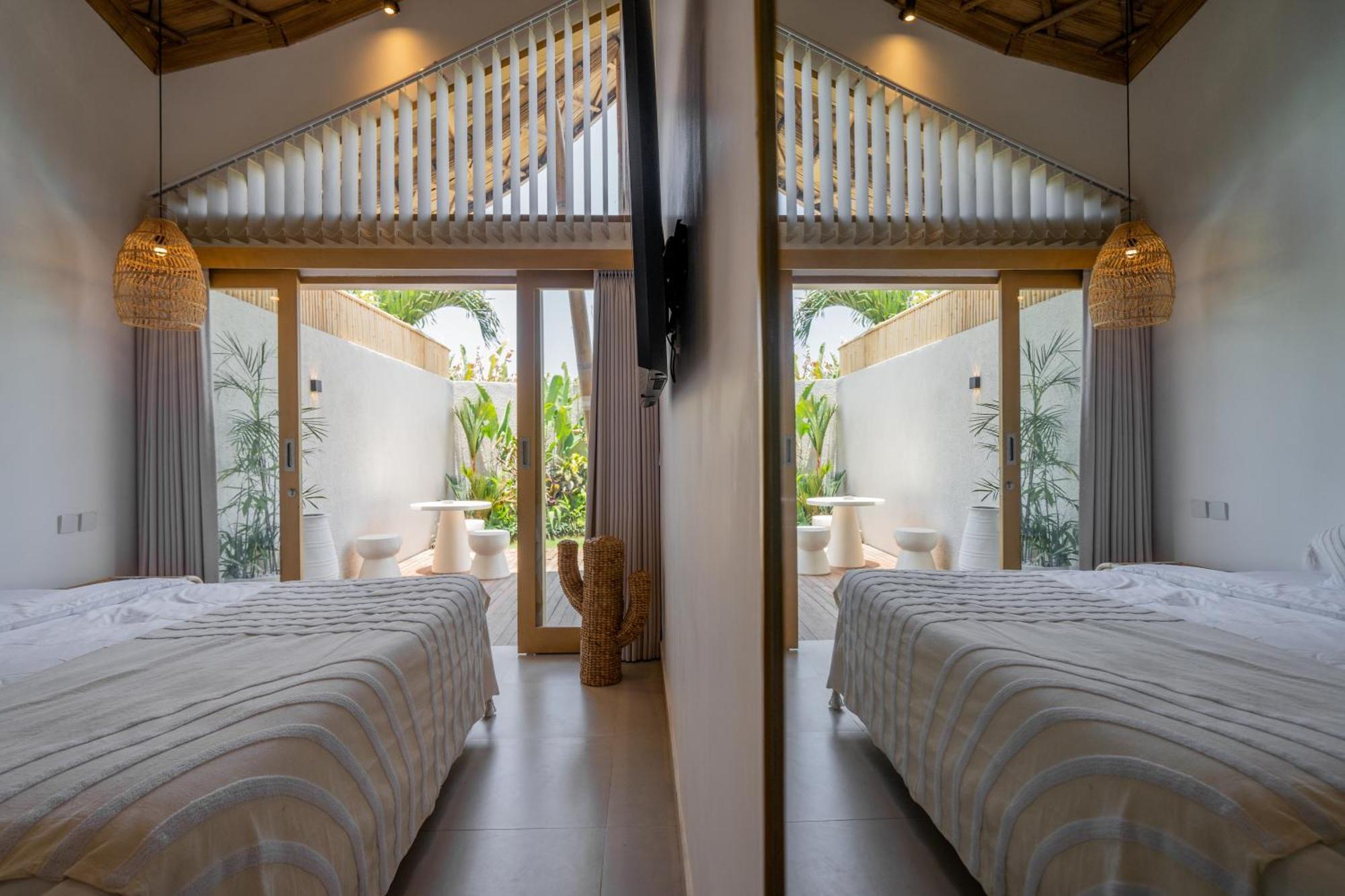 Villa Sunset Bamboo - 3Br Villa In Kerobokan Εξωτερικό φωτογραφία