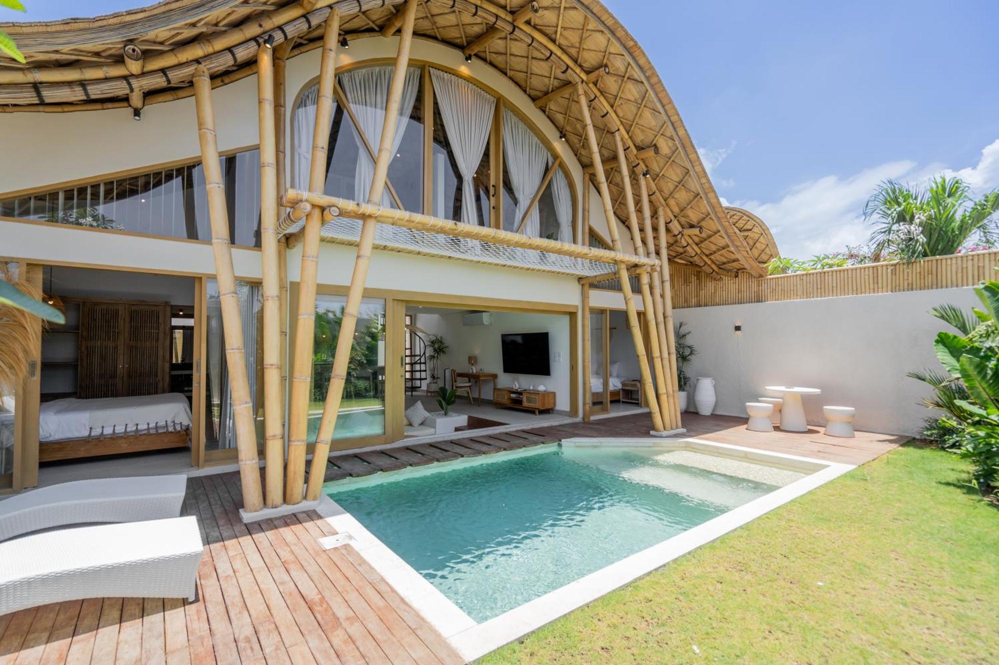 Villa Sunset Bamboo - 3Br Villa In Kerobokan Εξωτερικό φωτογραφία