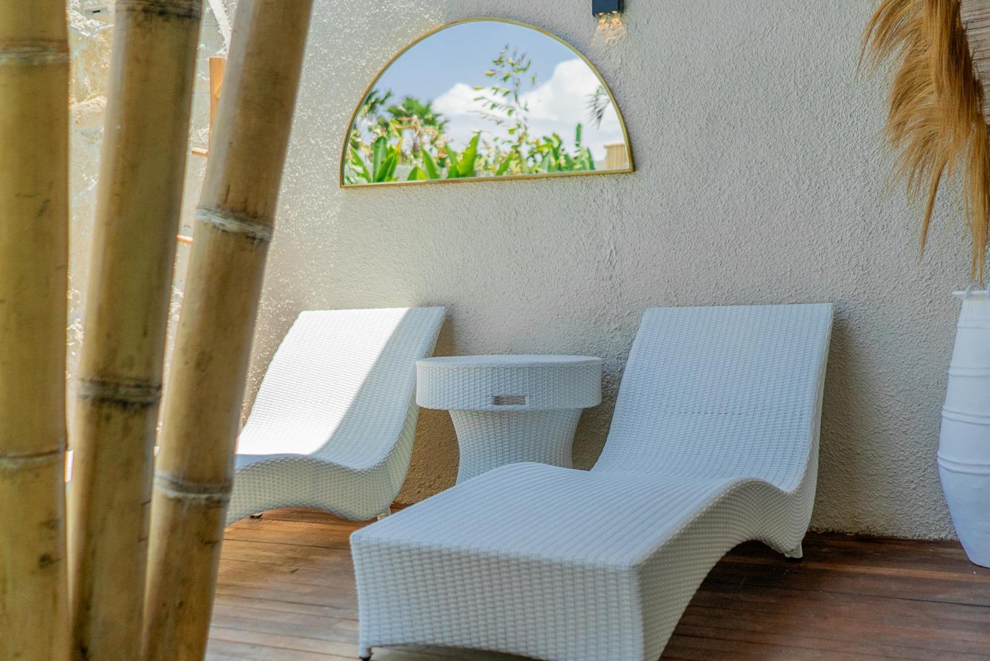 Villa Sunset Bamboo - 3Br Villa In Kerobokan Εξωτερικό φωτογραφία