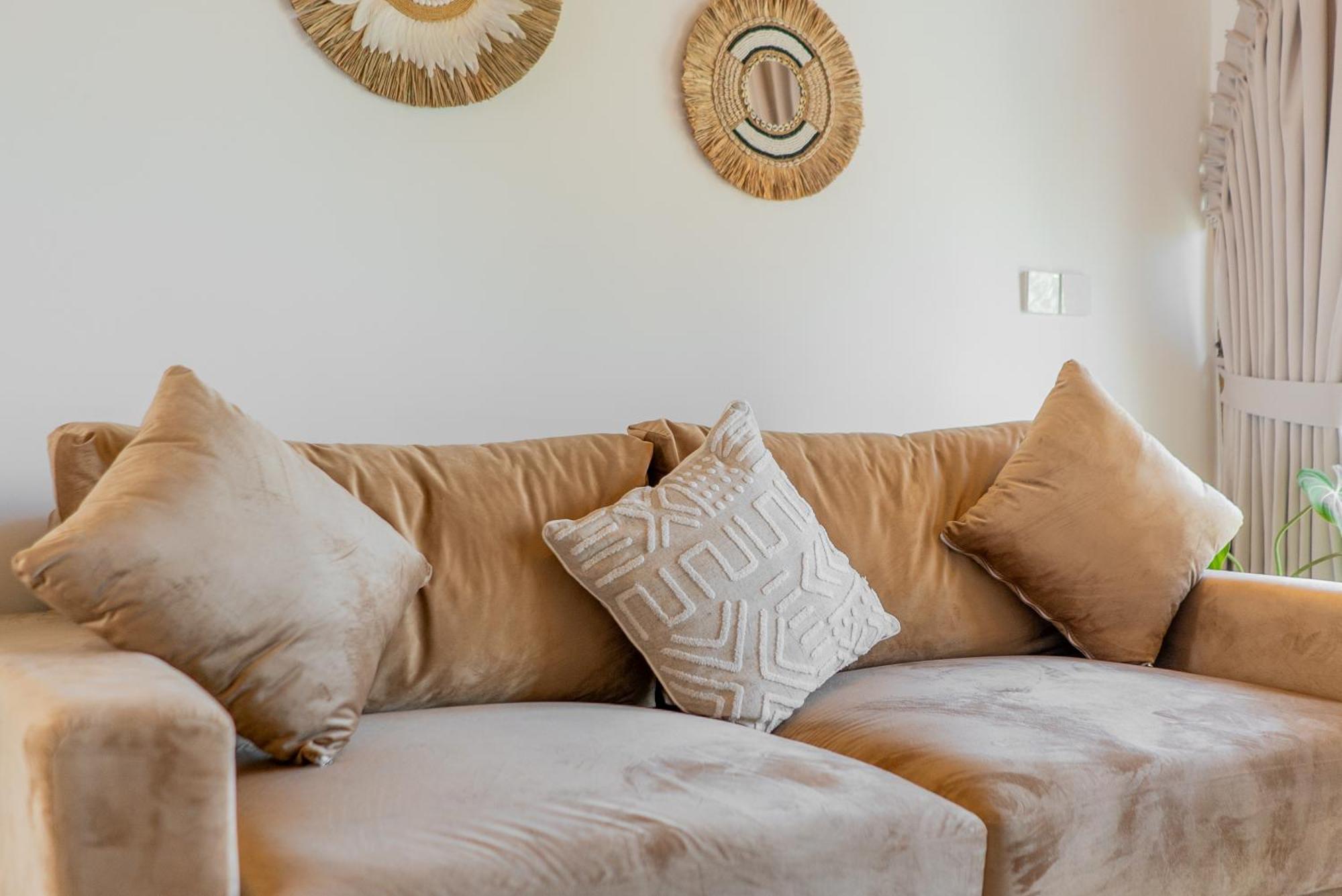 Villa Sunset Bamboo - 3Br Villa In Kerobokan Εξωτερικό φωτογραφία