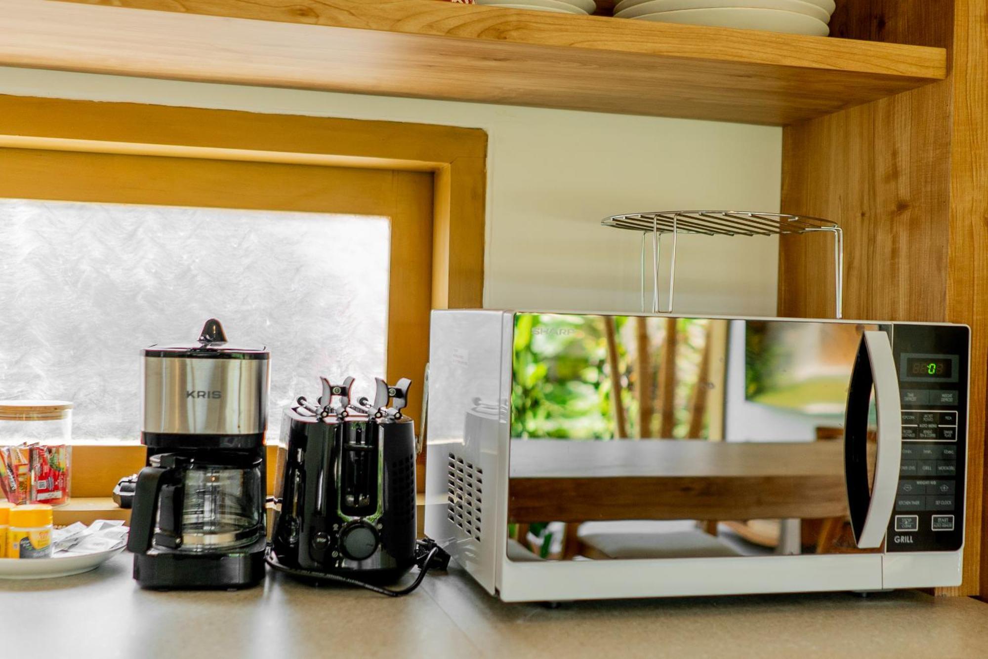 Villa Sunset Bamboo - 3Br Villa In Kerobokan Εξωτερικό φωτογραφία